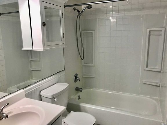 4th image of 330 Lakeland Ave APT 2F