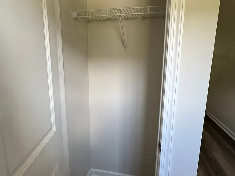 2026 Connecticut Ln — Photo 4
