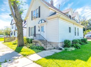 103 Clement St #105, Joliet, IL 60435