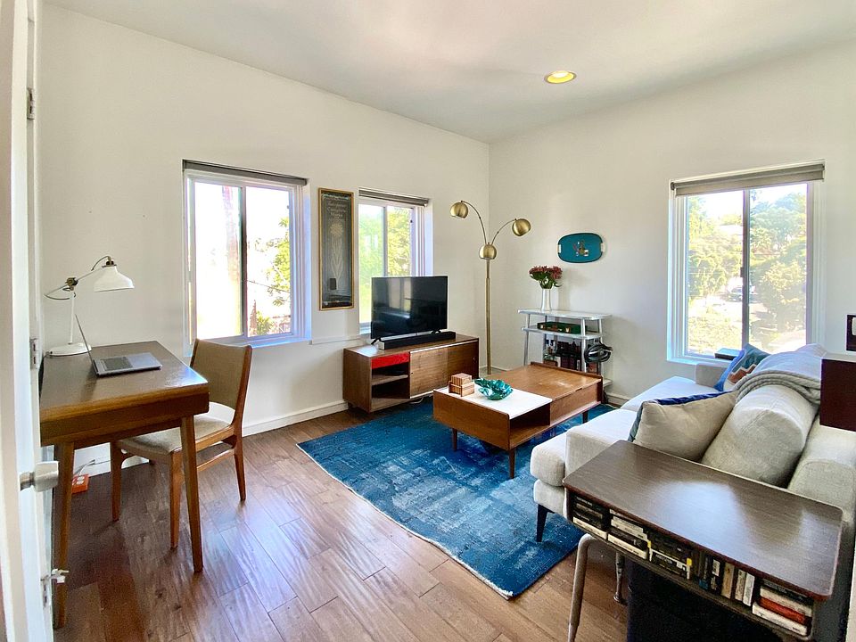 1st image of 2516 Kent St APT 10