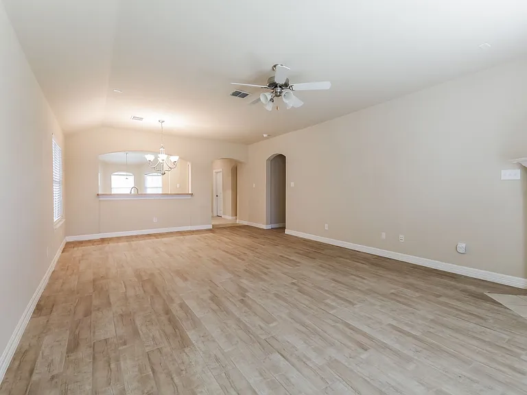 1524 Toucan Dr — Photo 5