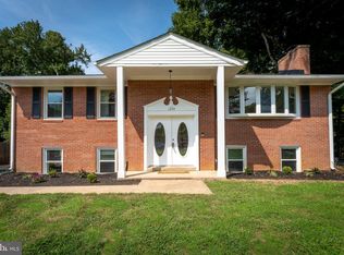 1204 Paul Ln, Fredericksburg, VA 22406
