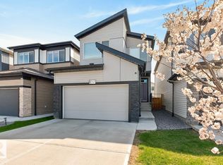 17347 100th St NW, Edmonton, AB T5X0M5
