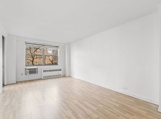 6115 97th St APT 1J, Flushing, NY 11374