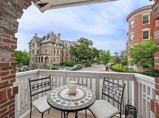 34 Garrison Rd APT 2, Brookline, MA 02445