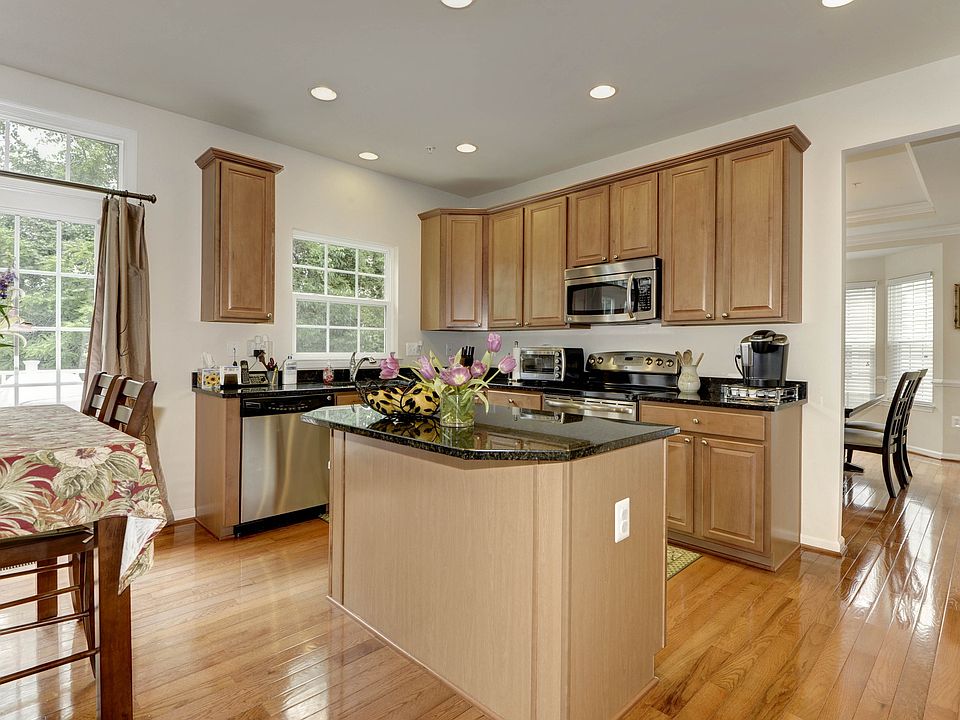 9715 Oxbridge Way, Bowie, MD 20721 Zillow