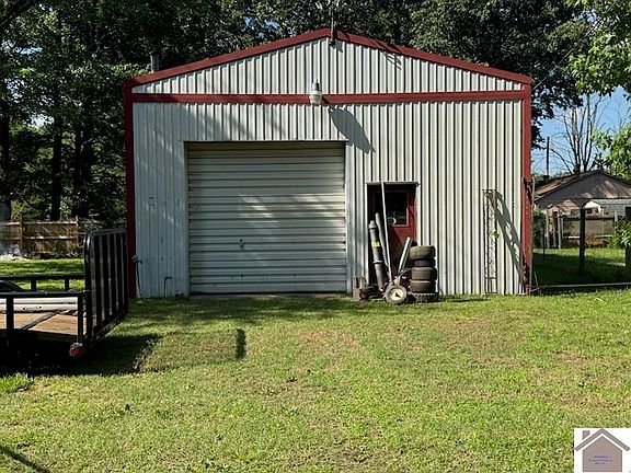 5th image of 2220 W Hovekamp Rd