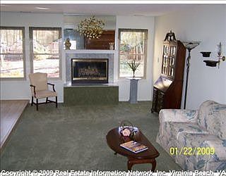 3rd image of 2456 Camino Real S
