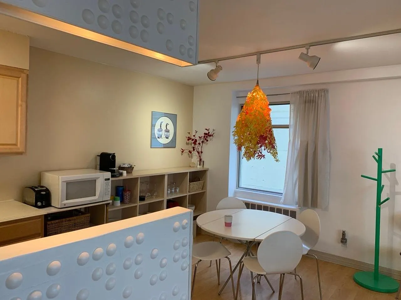 525 W 3rd Ave — Photo 3