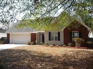 105 Mayfair Cir, Warner Robins, GA 31093