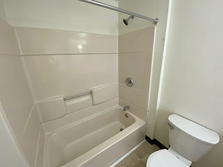 133 2nd St #2S — Photo 42