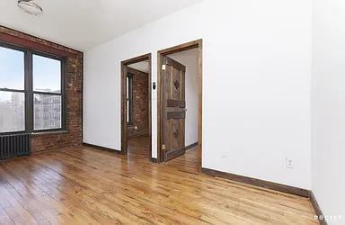 Rented by PocketBroker Inc