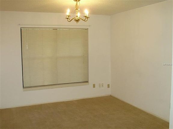 5th image of 7519 Covedale Dr