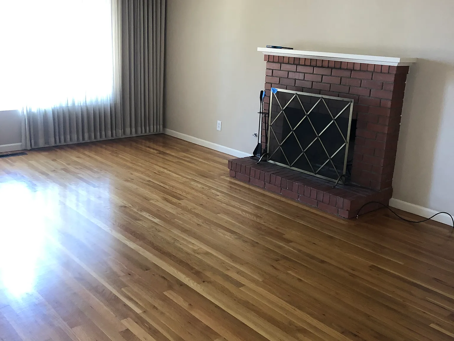 3 bed, 1485 sqft, $5,275 — Photo 3