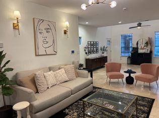 2424 Knight St, Dallas, TX 75219