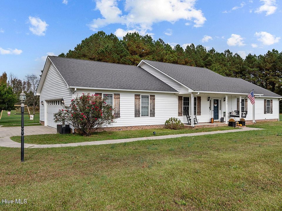 1st image of 2417 Radford Lane