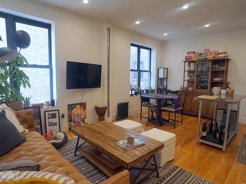 1st image of 310 12th St APT 8