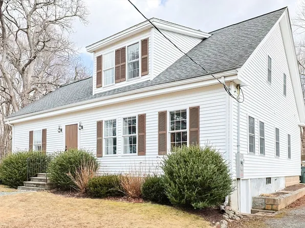 365 Lincoln St, Franklin, MA 02038