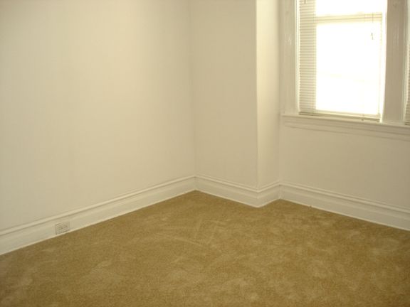 2nd image of 10155 116th St