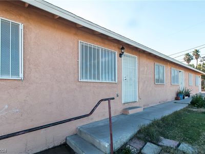 385 N 13th St, Las Vegas, NV, 89101