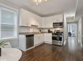 2855 N Avers Ave APT 2, Chicago, IL 60618