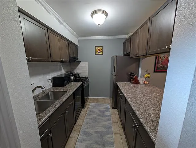 1401 Lake Ave #C6 — Photo 7