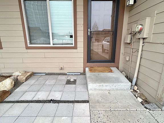 2nd image of 30 Mangum Cir Unit 5