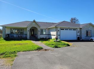 702 Mountain View Ave, Santa Rosa, CA 95407