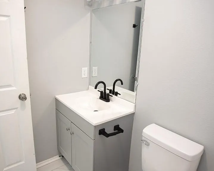 Unit Photo