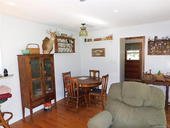 3rd image of 8695 S Bluff Point