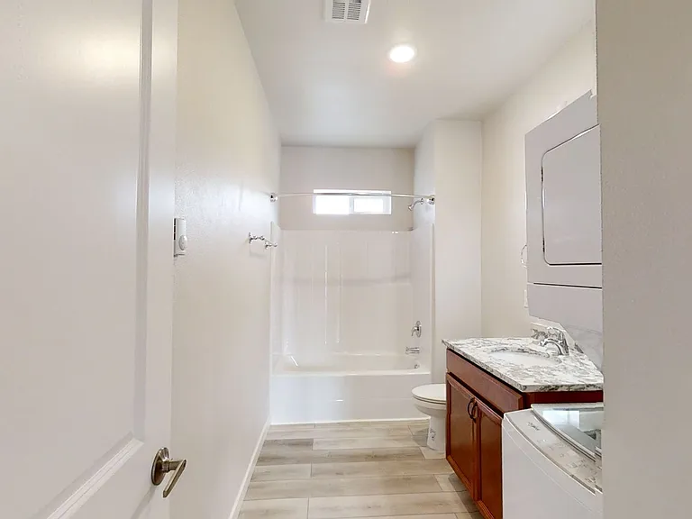 7427 S D St — Photo 29