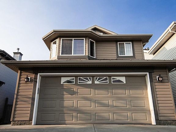 2nd image of 1470 McMillian Way SW