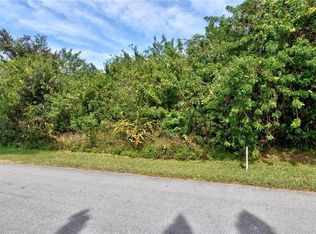 842 Salem Ave, Sebastian, FL 32958