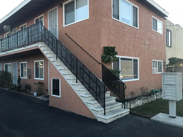 9716 Laurel St #1 — Photo 1