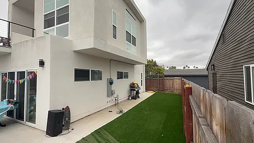5077 La Dorna St Photo 1