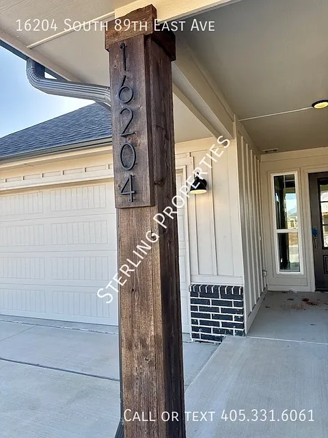 4 bed, 2370 sqft, $2,895 — Photo 4