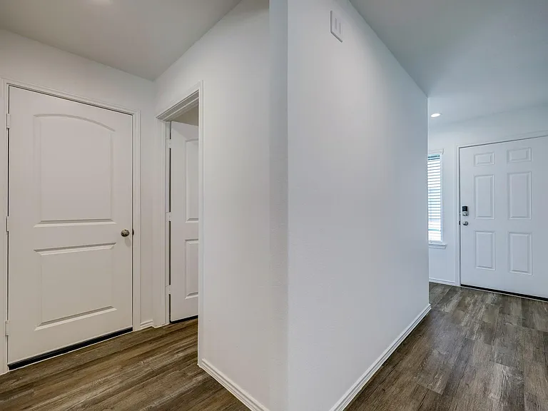 5314 Castlebury Meadows Dr — Photo 7