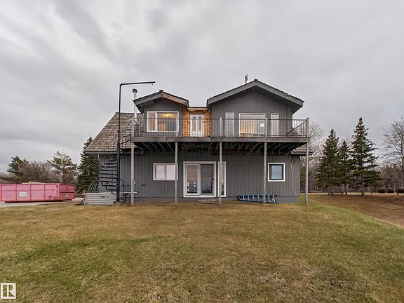 4th image of 22250 Township Rd #512