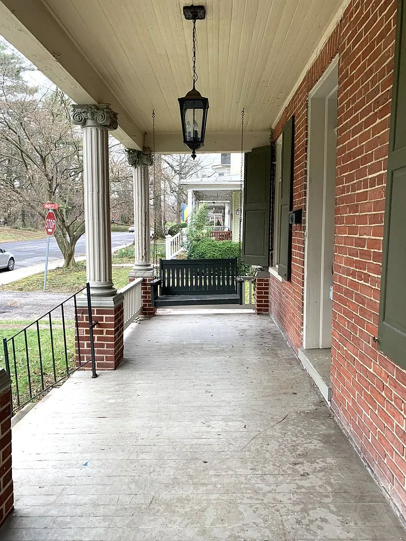 Currently Leased Until 8/31/2026 — Photo 3
