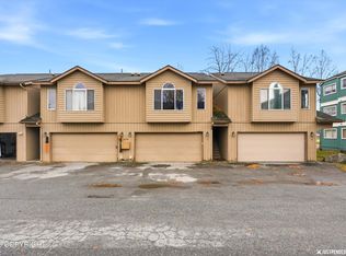 1020 Lakewood Ct #11, Anchorage, AK 99519
