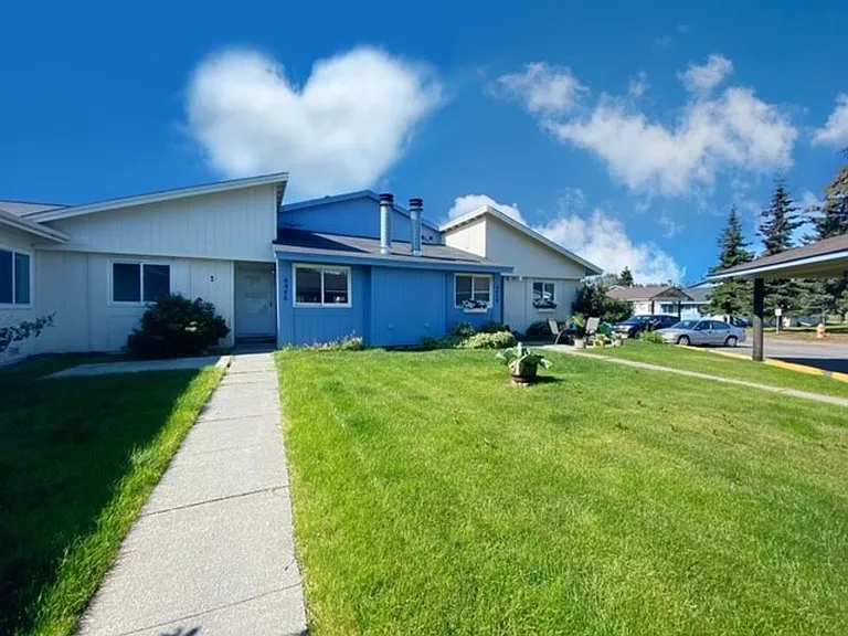 4446 Reka Dr — Photo 5