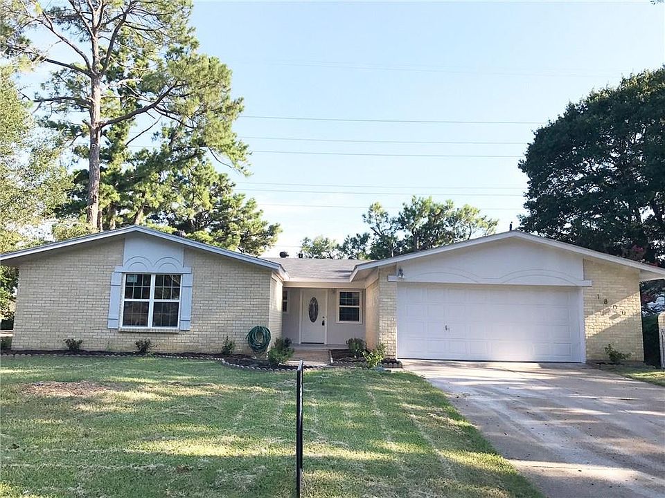 1st image of 1800 Tulip Dr