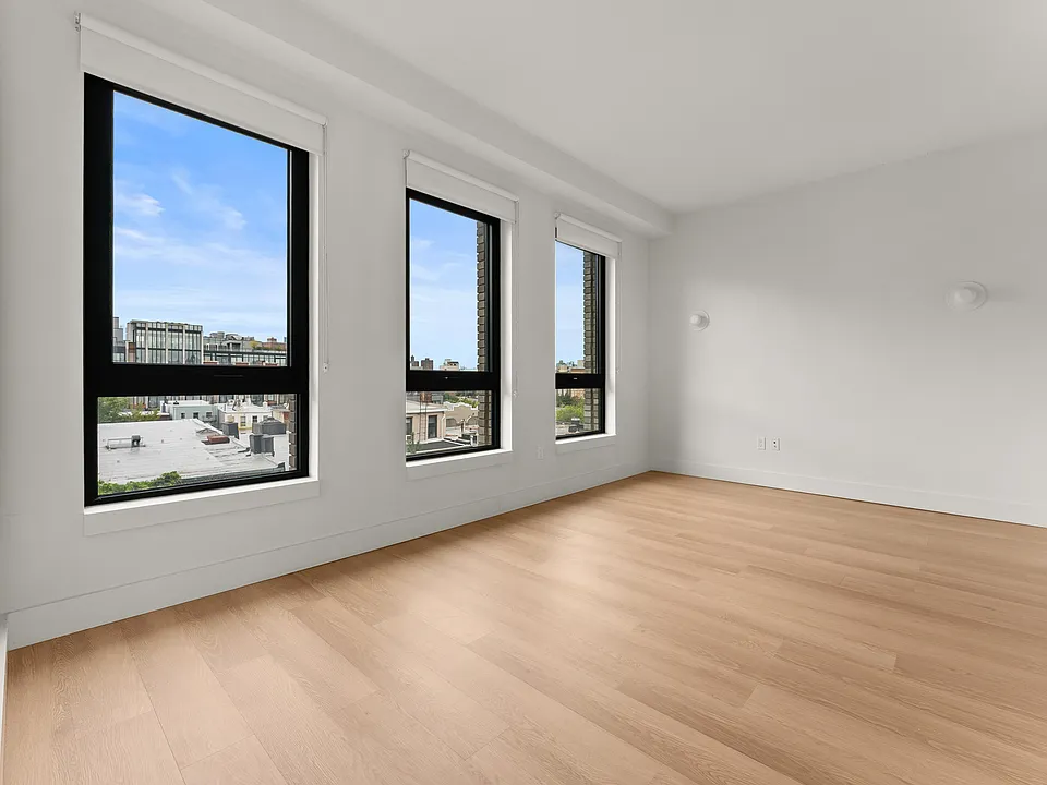 130 Hope St #718