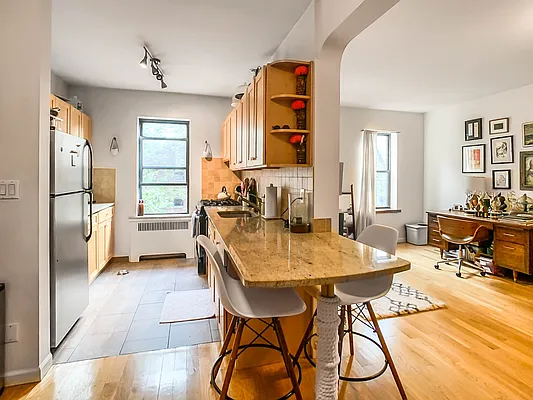 Rented by Halstead Real Estate | media 18