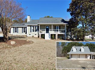 332 Bowlan Rd, Belton, SC 29627