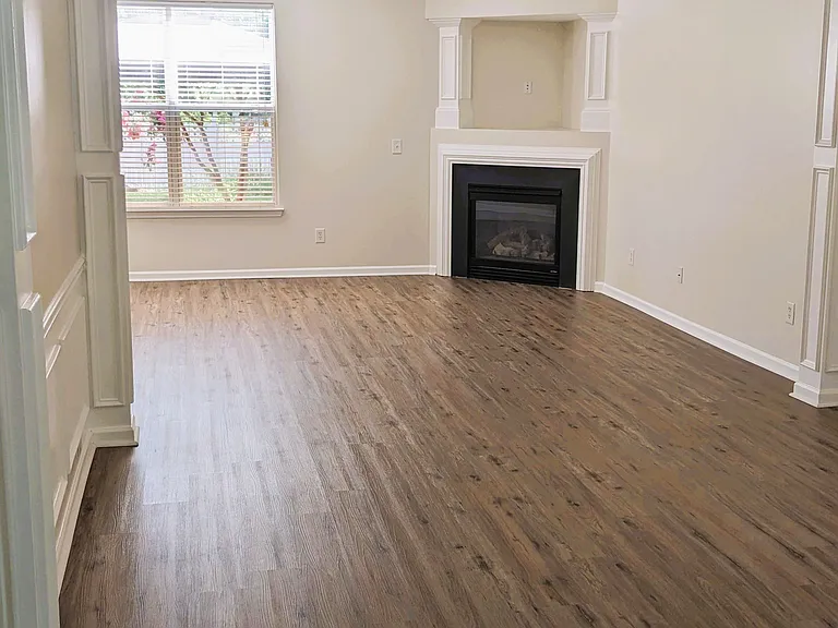 13622 Stringfellow Ln — Photo 12