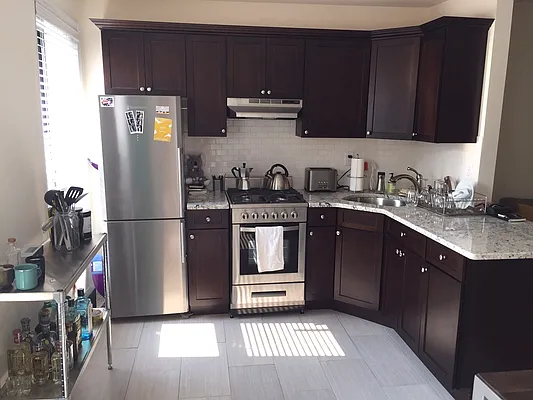 Rented by Bedford Realty USA Corp | media 1