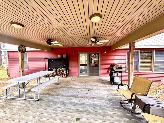 4th image of 10931 N Roberts Rd