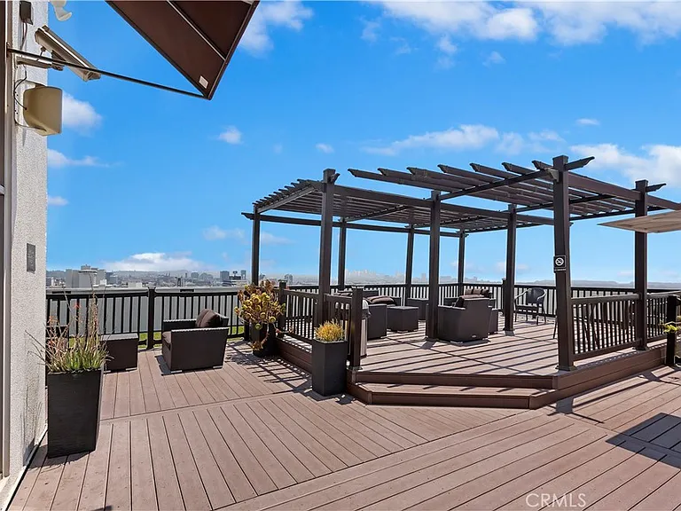 7250 Franklin Ave #506 — Photo 29