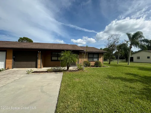 3072 Sea Gate Cir Photo 1